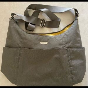 Gray Leopard Print Large Baggallini Bag